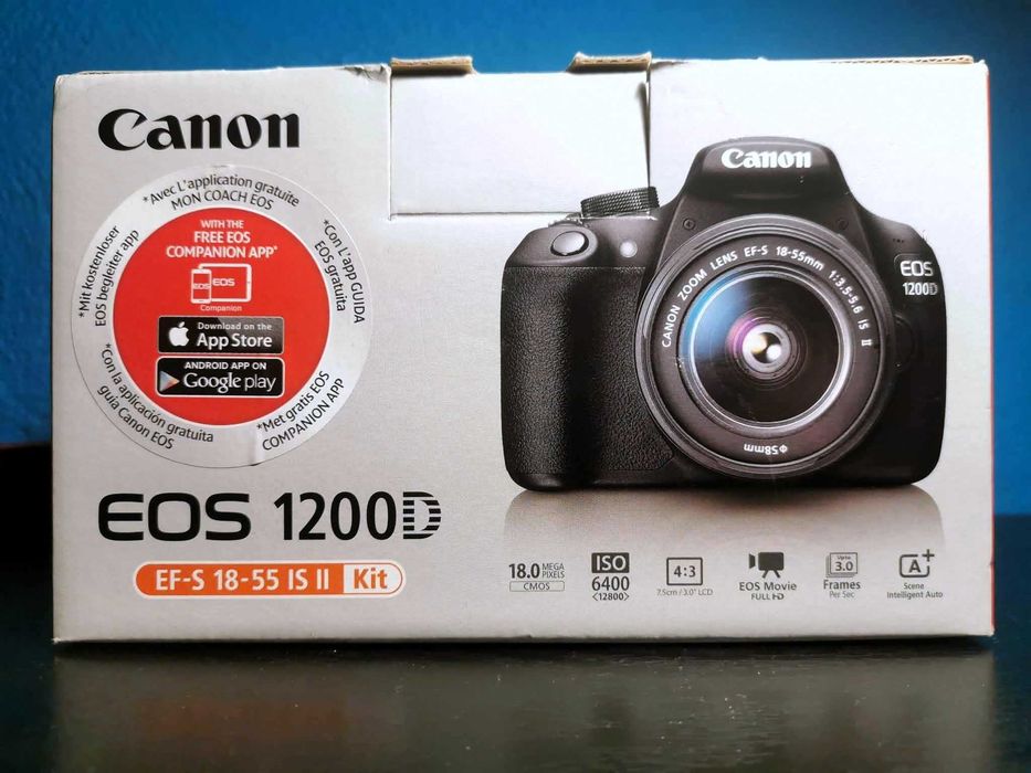 Canon EOS 1200D c/ Lente EF-S 18-55mm