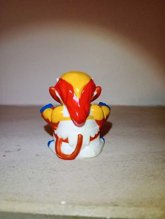 Pokémon finger puppet / brinquedo / figura pokémon Infernape da bandai