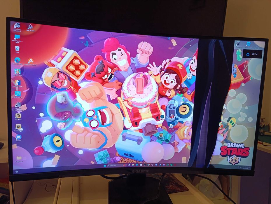 Monitor zakrzywiony Gigabyte GS27QC uszkodzona matryca