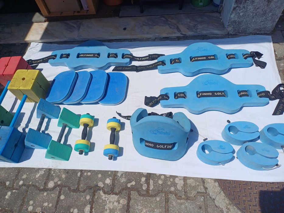 Acessórios Golfinho Sports para piscina 18 unidades