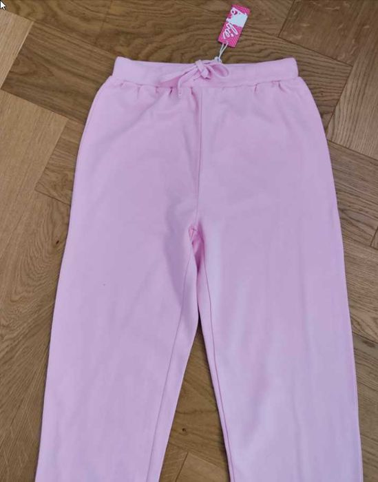 Nowe spodnie dresowe S 36 Barbie pudrowy róż bawełniane