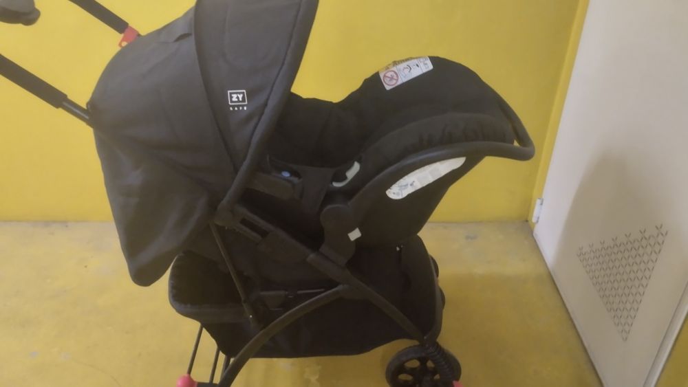 Carrinho de bebé