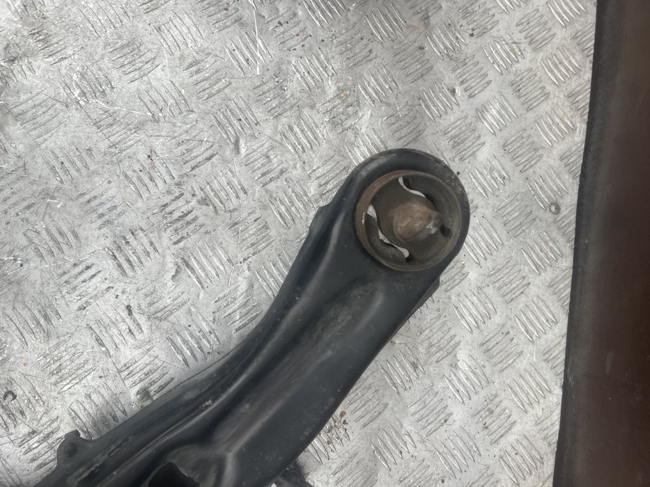 Задний рычаг продольный правый джип патриот 15г jeep patriot