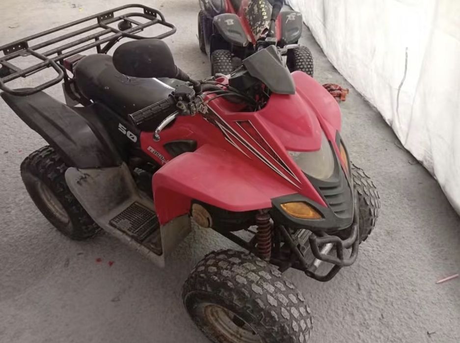 Troco Moto 4 com Matrícula