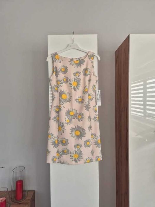 Elegancka sukienka w stokrotki L'attore jasmin, s, nowa z metką