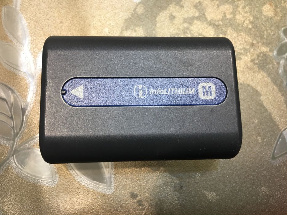 Видеокамера Sony DCR-trv145E