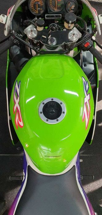 Kawasaki ZXR 750 - Ícone de colecção