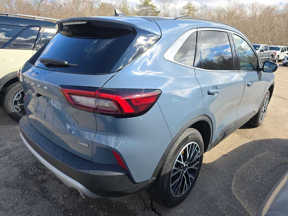 2025 Ford Escape Plug-In Hybrid PHEV