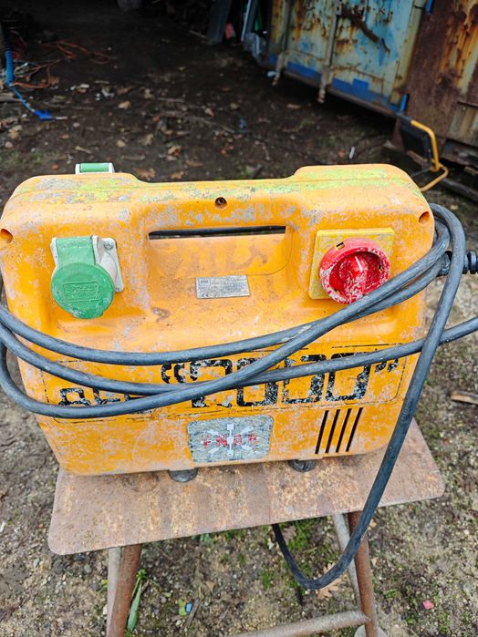 Motor de alta frequência para vibrar betão.