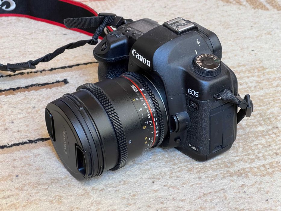 Canon EOS 5D Mark II Body, 6 baterii, 3 karty, ładowarka - Tylko 55 029 zdjęć zrobionych !!!