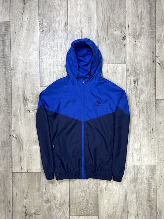 Le soq sportif кофта ветровка L-XL размер черно-синяя мужская