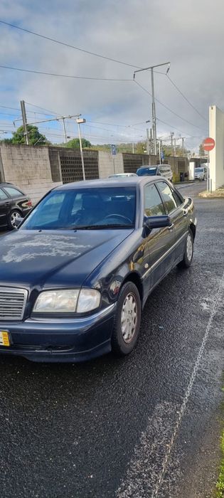 Mercedes Benz 220 Cdi (202.133) modelo Elegance de 1998