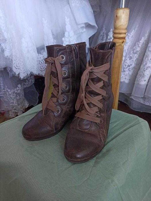 Сапожки на меху 38 р. Кожа.