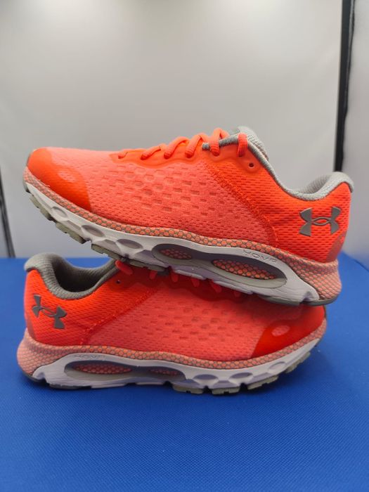 Кросівки Under Armour - 40 розмір. Оригінал