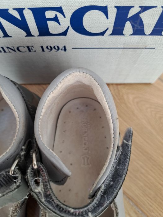 Skórzane buty baleriny balerinki półbuty kornecki 24