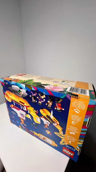 LEGO Ideas 21306 The Beatles Yellow Submarine — запечатаний, знятий з виробництва