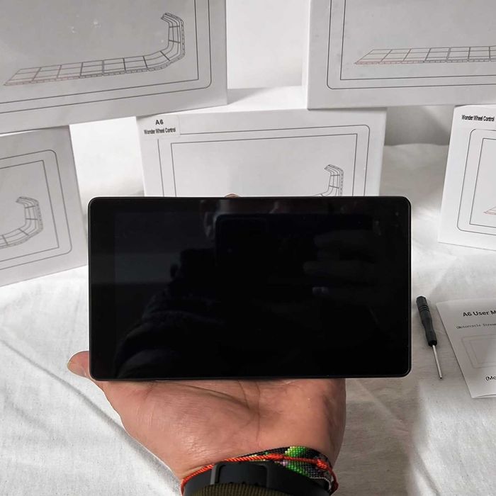 Ecrã 6.5” Wireless CarPlay & Android Auto p/a Motos BMW – Wonder Wheel