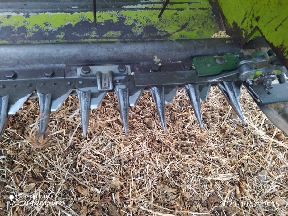 Комбайн    Claas