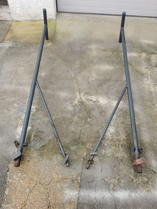 2 ferros para estendal