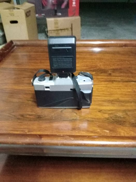 Máquina fotográfica antiga426530395716341762