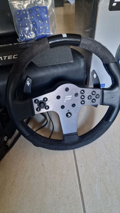 Simulador Fanatec  completo c/ oferta Baquet NLR