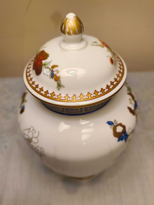 Pote em porcelana Porart com Tampa - Companhia das Índias