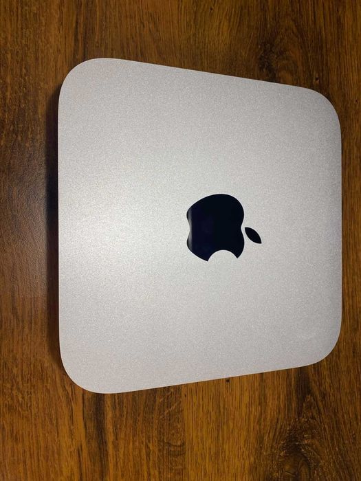 Apple Mac mini (model A1347 2014 г.) i5-2,6 GHz/RAM 16 Gb/SSD 256 Gb