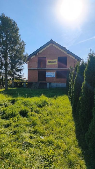 Dom 194,53 m² z potencjałem na działalność + budynek garażowy- gospodarczy 87,94 m² | Iwanowice Małe przy DK43