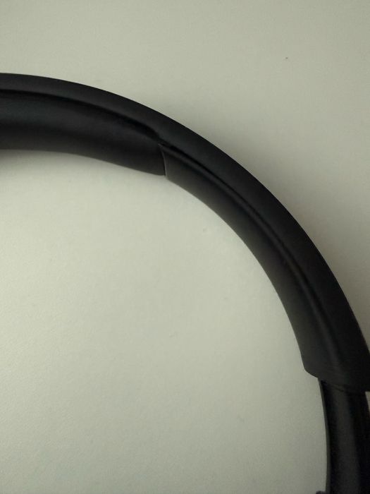 Продам навушники JBL 710 BT