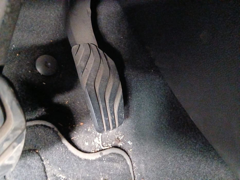Pedal do acelerador RENAULT Clio V (BF_)