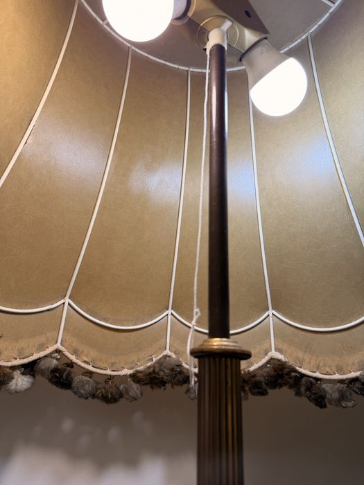 Ekskluzywna lampa podłogowa vintage – styl retro, ozdobny abażur, 2 światła