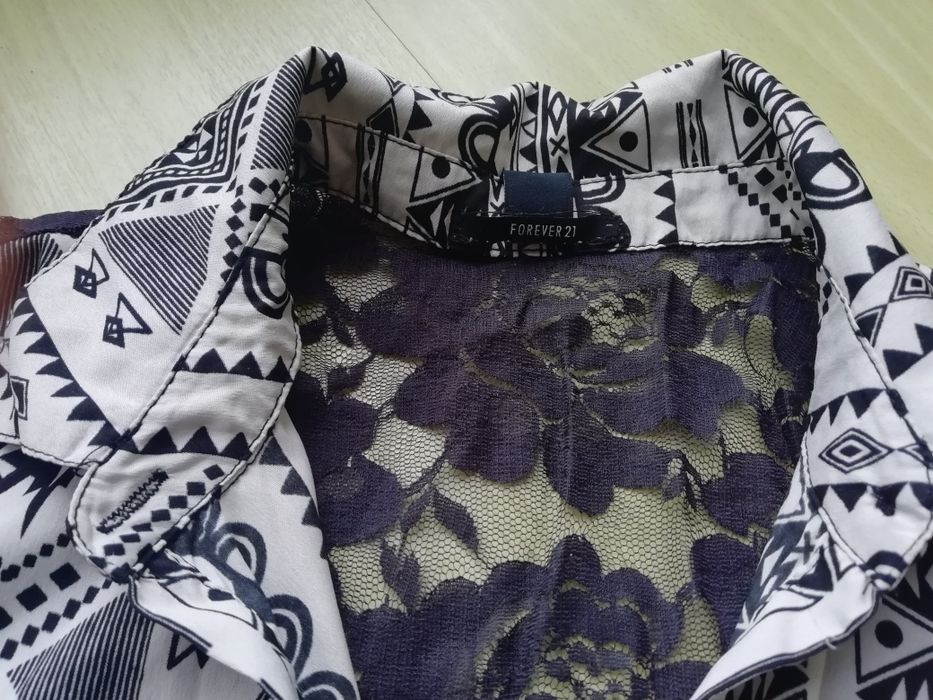 Forever 21. Bluzeczka, koszula bez rękawów.