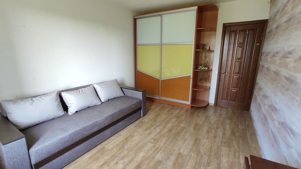 Продам 3к квартиру Коммунар