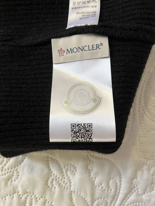 Gorro Moncler Preto Original – Novo e Premium