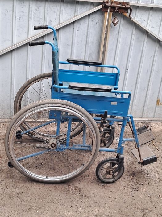 Кресло каталка для инвалида Инвалидное кресло каталка