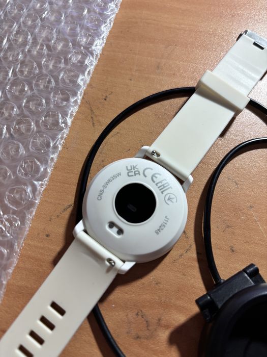 Smartwatch CANYON Lollypop SW-63 preto/brancos