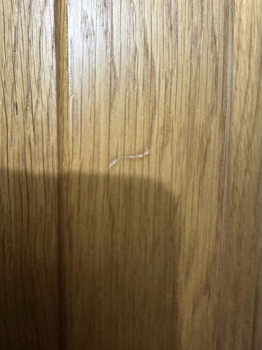 Dębowa szafa trzydrziwowa