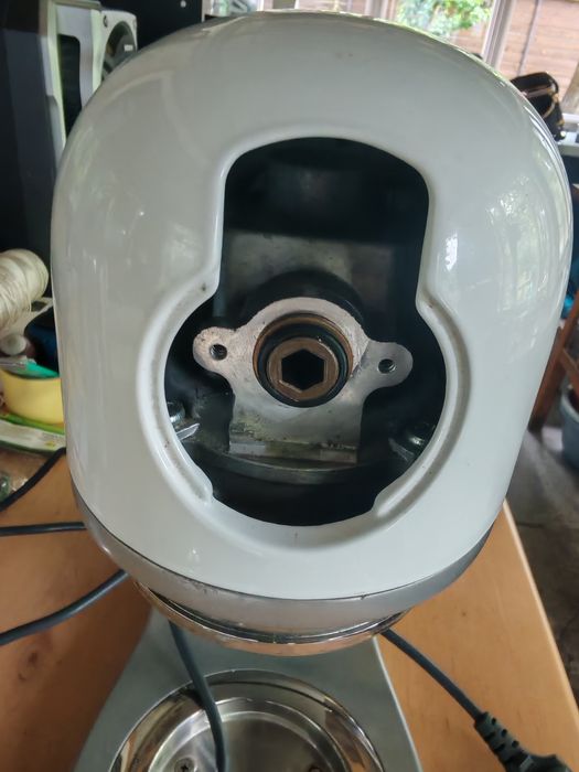 Кухонная машина тестомес Kenwood kMix KMX75