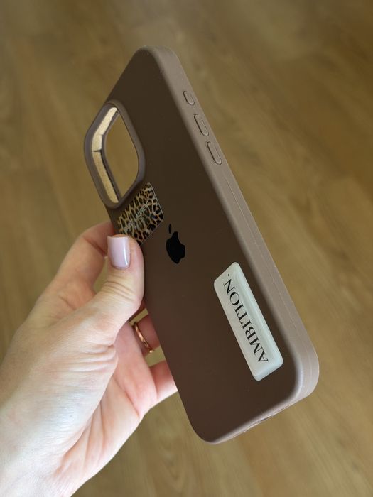 Чохол iPhone 16 pro max Guess