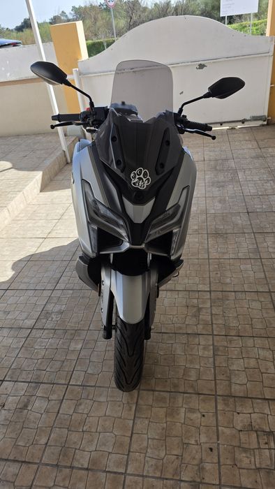 VOGE SR1 125 como nova