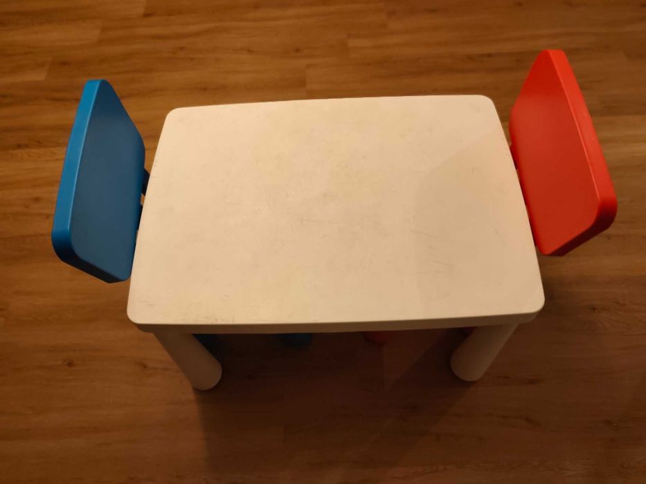 Stolik mammut + 2 krzesełka