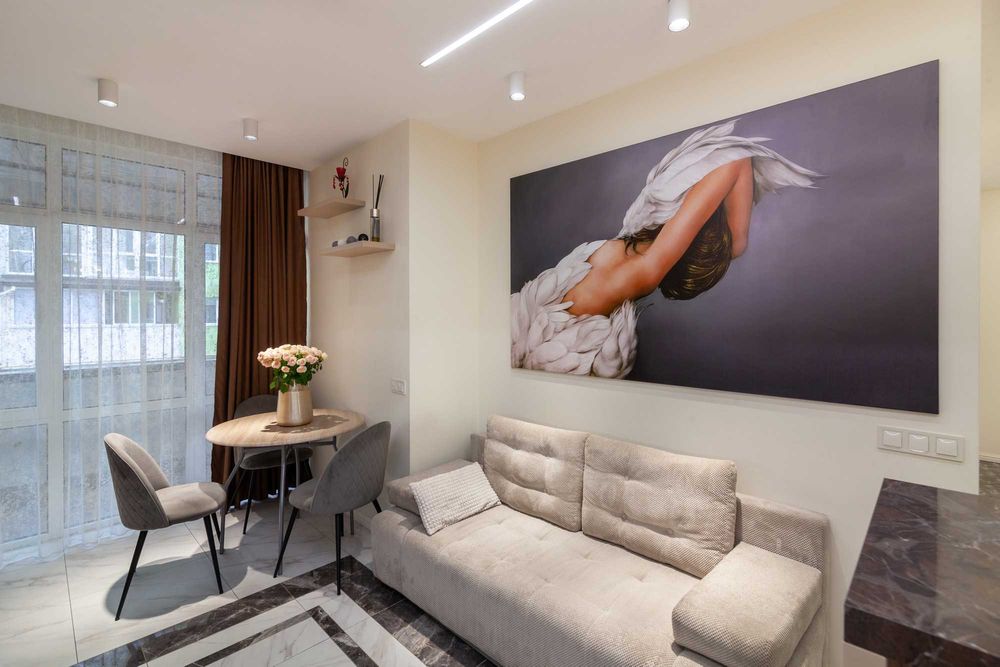 Апартаменти у новобудові з балконом