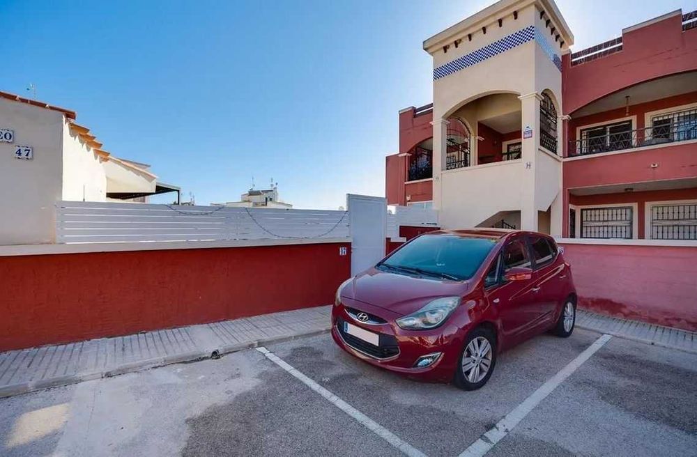 Bungalow na sprzedaż w La Florida z prywatnym basenem, Orihuela Costa