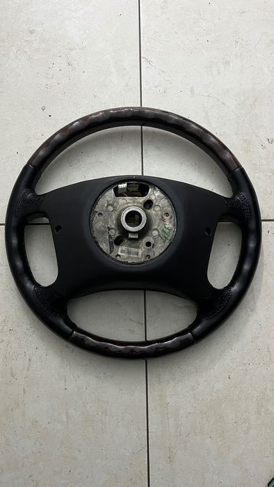 Руль е38 е39 е53 рестайл
BMW OEM Wood & Leather E38 E39 E46 E53