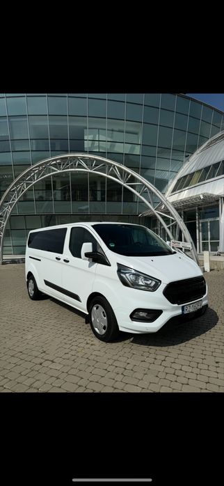 Wynajem bus 9 8 osobowy Mercedes Vito Ford Transit
