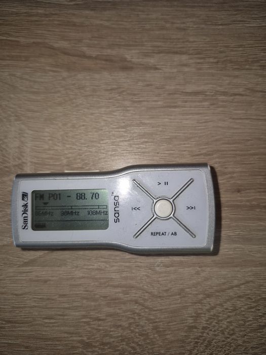 Mp3 sandisk m240