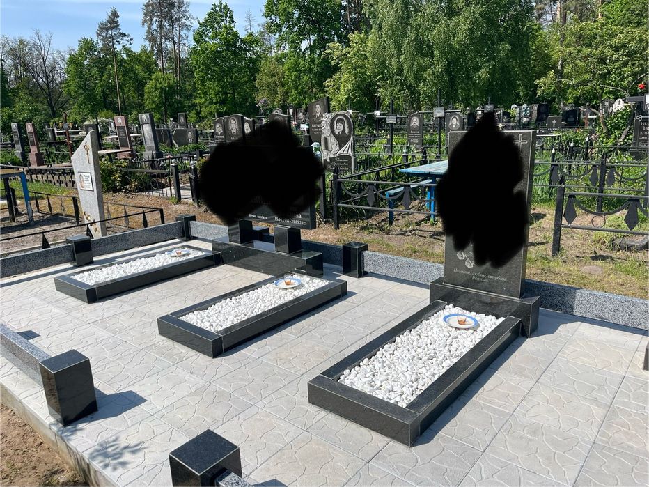 Прибирання на кладовищі,оформлення та декорування могил камнем,квітами