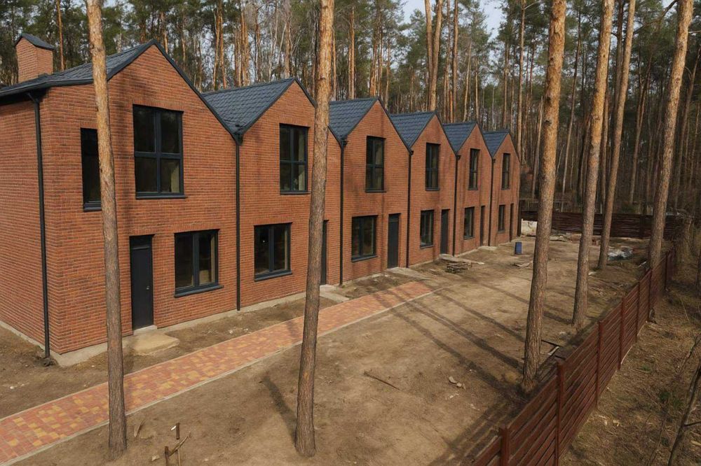 Продаж таунхауса в Ірпені. Газ. Розтермінування.