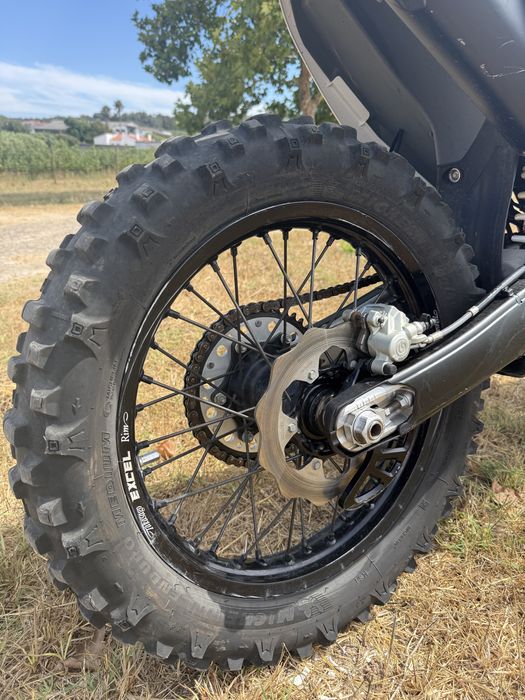 Husqvarna TE 300 Pro 2025