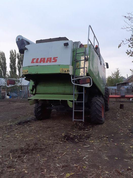 Продам Комбайн   Claas lexion 480
